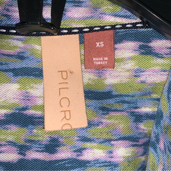 Anthropologie Pilcro Tisha Surplice Long Sleeve Blue Motif Combo Top XS NWOT - Picture 4 of 6